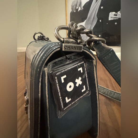 Chanel boy leather crossbody bag - Picture 12 of 13